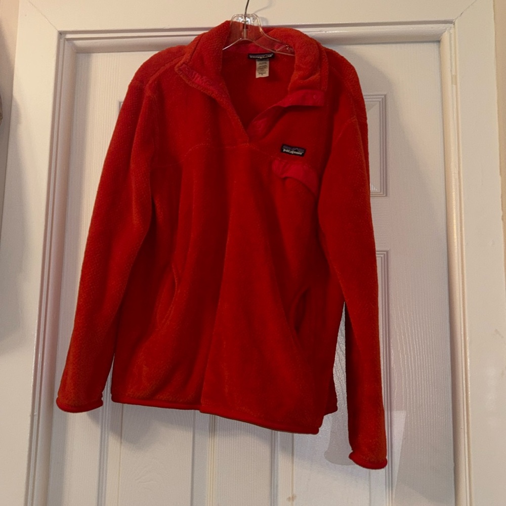 Patagonia Bright Orangish Red Snap T Pullover Size XL.